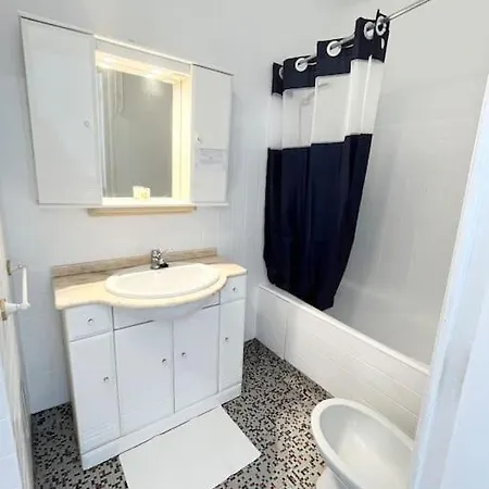 2pers Avec Grande Terrasse Vue