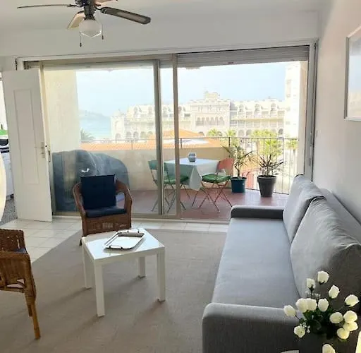 2pers Avec Grande Terrasse Vue Hendaye