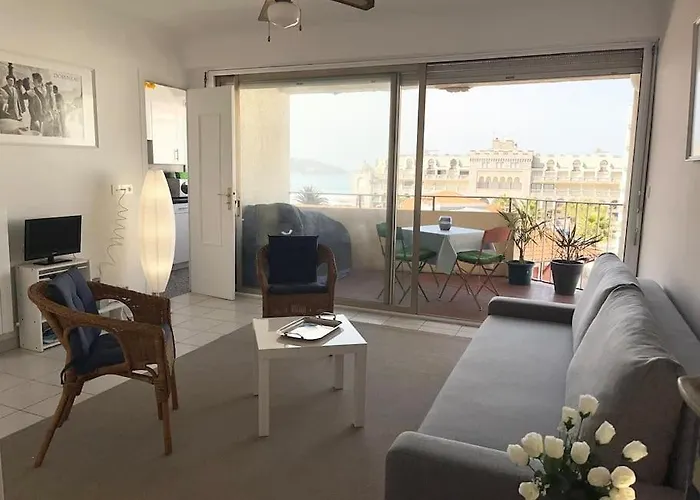 2pers Avec Grande Terrasse Vue * Hendaye